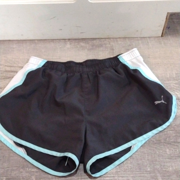 Puma Running Shorts Women's Size Small Dry cell - Picture 6 of 6
